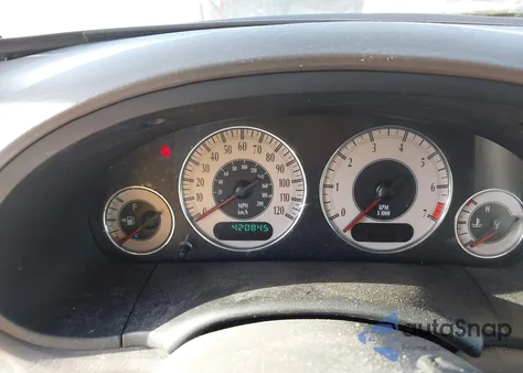 2002 Chrysler Town & Country Limited z USA, uszkodzony, nr VIN 2C8GP64L22R757698